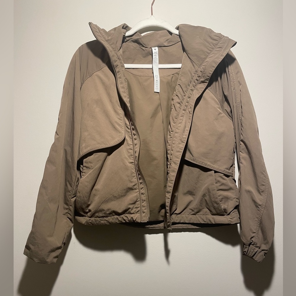 Lululemon brown bomber jacket size 4